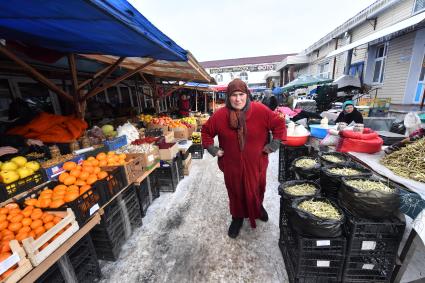 Чечня, Грозный. Городской рынок.