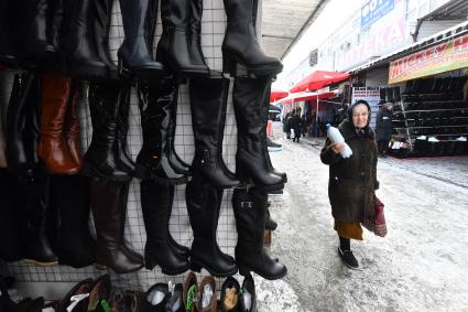 Чечня, Грозный. Городской рынок.