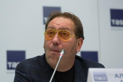 Санкт-Петербург. Актер Александр Демидов на пресс-конференции, посвященной фильму `О чем говорят мужчины. Продолжение` режиссера Флюзы Фархшатовой.