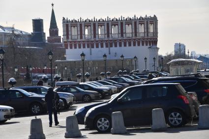 Москва. Кутафья башня Московского Кремля.