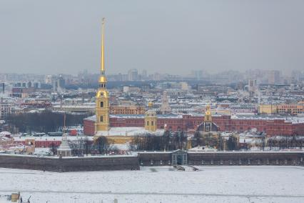 24.01.18 Санкт-Петербург.   Вид на город  на Петропавловскую крепость.