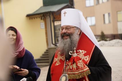 Екатеринбург. Митрополит Екатеринбургский и Верхотурский Кирилл, перед началом пасхального крестного хода