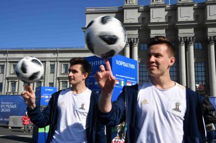 Самара. Открытие  Парка футбола ЧМ-2018  на площади Куйбышева.