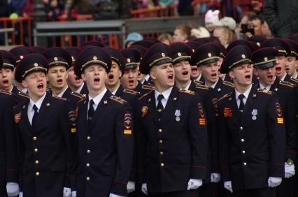 Владивосток. Военнослужащие во время парада, посвященного 73-й годовщине Победы в Великой Отечественной  войне.