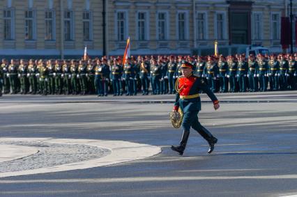 Санкт-Петербург. Во время генеральной репетиции парада на Дворцовой площади, посвященного 73-й годовщине Победы в Великой Отечественной войне.