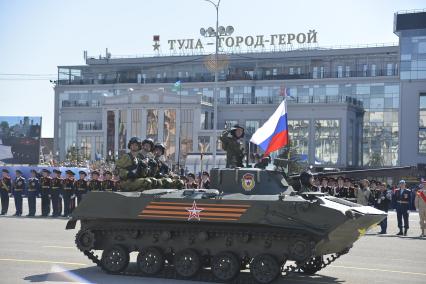 Тула. 106 гвардейская воздушно-десантная дивизия во время парада, посвященного 73 годовщине Победы в Великой Отечественной войне.