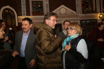 Диск261. Киноклуб ЭЛЬДАР. Объявление номинантов Национальной кинематографической премии НИКА за 2017 год. 2018. На снимке: актер Леонид Ярмольник и режиссер Алла Сурикова