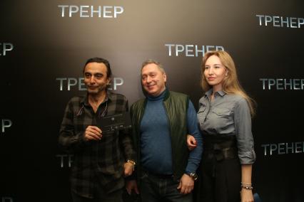 Диск266. Кинотеатр КАРО 11 ОКТЯБРЬ. Премьера фильма ТРЕНЕР. 2018. На снимке: режиссер Джаник Файзиев (слева)