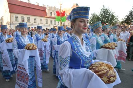 Беларусь, Гродно. Открытие XII Республиканского фестиваля национальных культур.