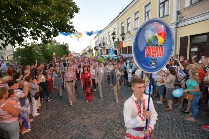 Беларусь, Гродно. Открытие XII Республиканского фестиваля национальных культур.