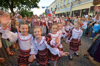 Беларусь, Гродно. Открытие XII Республиканского фестиваля национальных культур.