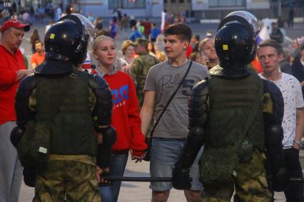 Нижний Новгород. Российские болельщики во время чемпионата мира по футболу  - 2018.