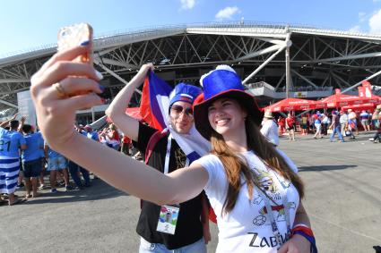 Самара. Болельщики перед  матчем группового этапа ЧМ-2018 по футболу между сборными Уругвая и России.