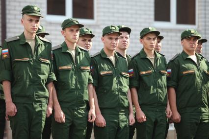 Ставрополь. Призывники перед отправкой на службу.