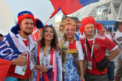 Сочи. Болельщики сборной России перед матчем 1/4 финала чемпионата мира по футболу - 2018 между сборными командами России и Хорватии.