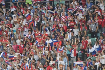Сочи. Болельщик сборной России на матче 1/4 финала чемпионата мира по футболу - 2018 между сборными командами России и Хорватии.