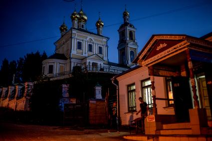 Плес. Воскресенская церковь на Калашной улице.