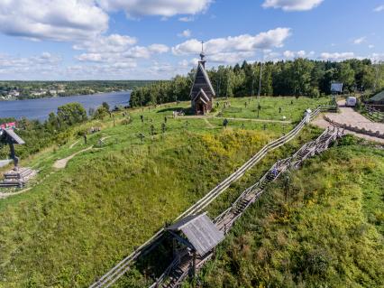 Плес. Церковь Воскресения Христова на горе Левитана.