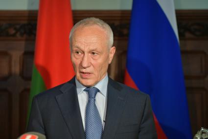 Москва. Госсекретарь Союзного государства Григорий Рапота после заседания Группы высокого уровня Совета Министров Союзного государства в Доме приемов Правительства РФ.