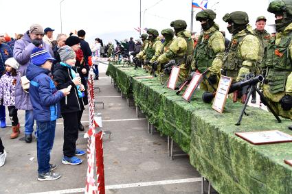 Остров Итуруп, Курильск. Празднование 73-й головщины Победы в Великой Отечественной войне.