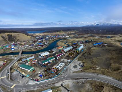 Остров Итуруп, Курильск. Вид на город.