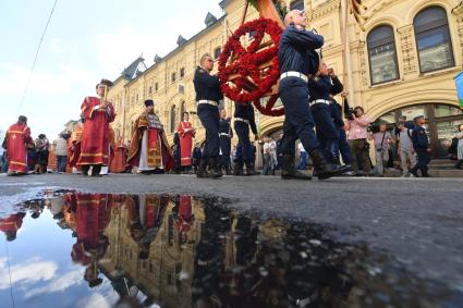 Москва. Крестный ход в честь празднования Дня Воздушно-десантных войск.