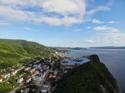 Петропавловск-Камчатский.  Вид на город.