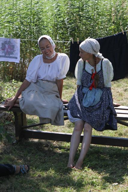 Республика Карелия. Этнографический перфоманс `Большая стирка` в музее-заповеднике `Кижи`.