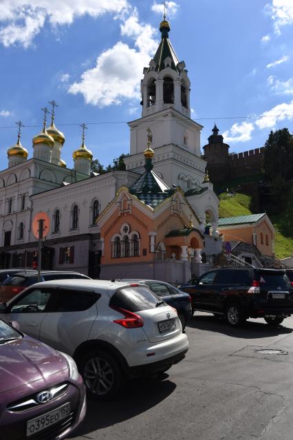 Нижний Новгород. Вид на церковь Рождества Иоанна Предтечи.