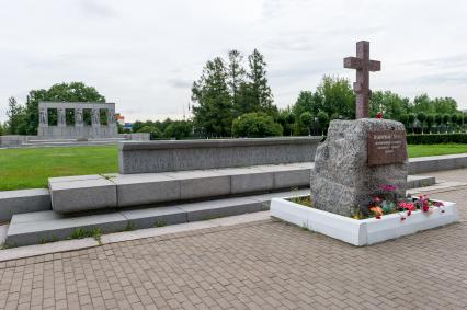 Санкт-Петербург,Серафимовское кладбище. Мемориал жертвам блокады Ленинграда