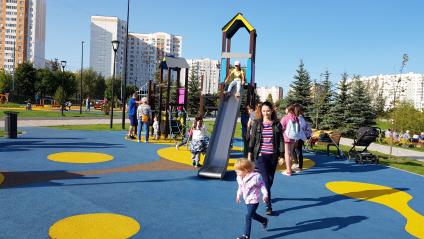 Москва. Детский ландшафтный парк Южное Бутово.