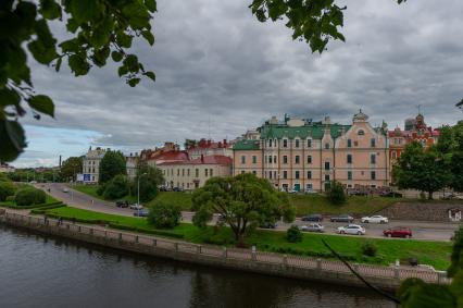 Ленинградская область, Выборг.  Вид на город со стороны Выборгского замка.