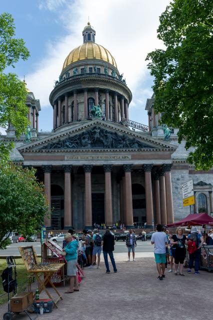 Санкт-Петербург. Вид на Исаакиевский собор.