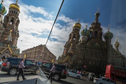 Санкт-Петербург. Вид на  собор Воскресения Христова Спас на Крови.