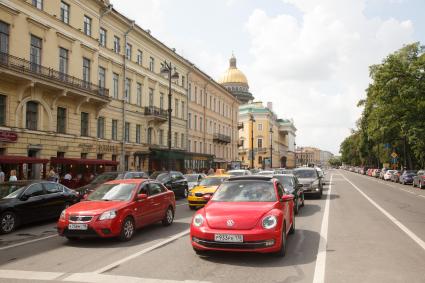 Санкт-Петербург. Вид на Адмиралтейский проспект.