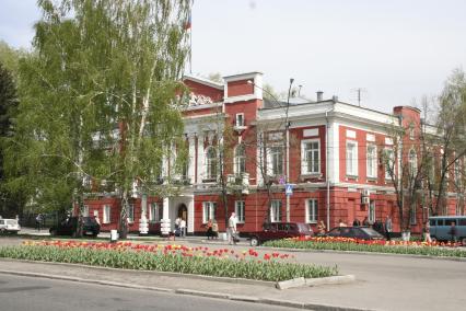 Барнаул. Здание Администрации города Барнаула, бывший Дом начальника Алтайского горного округа.