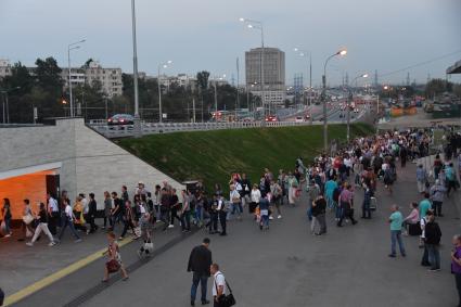 Москва. Подземный переход под Северо-Восточной хордой в районе метро Выхино.