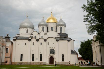 Великий Новгород. Вид на Софийский собор.