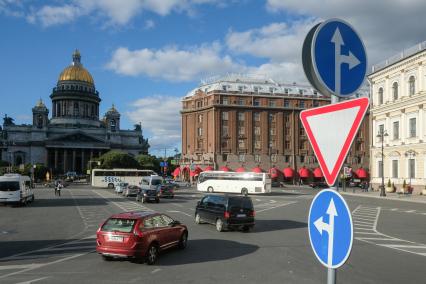 Санкт-Петербург.  Исаакиевская площадь.