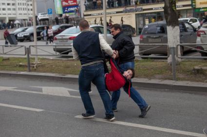 Пермь. Участники митинга против пенсионной реформы.