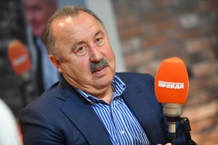 Москва. Заместитель председателя комитета Госдумы РФ по физической культуре, спорту, туризму и делам молодежи Валерий Газзаев на радио `Комсомольская правда`.