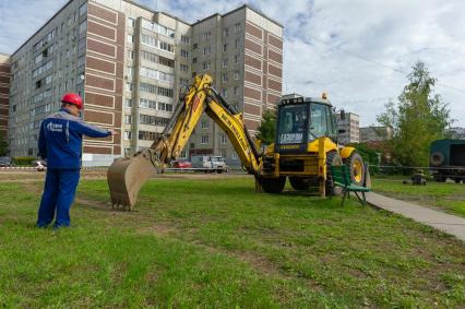 Ленинградская область. Аварийная бригада занимается поиском и ликвидацией утечки теплоносителя на сетях.