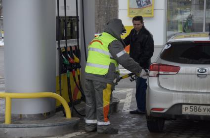 Тула.  на автозаправочной станции `Роснефть`.