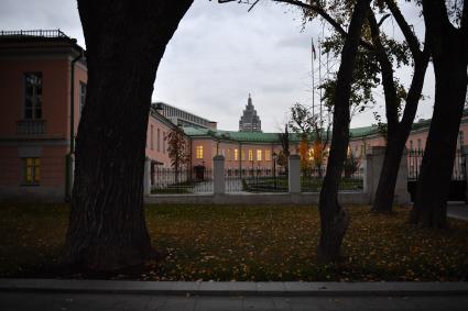 Москва. Здание Московской городской думы на Страстном бульваре.