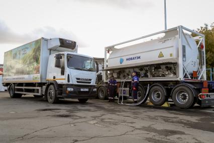 Челябинск. Передвижной автомобильный газовый заправочный комплекс.