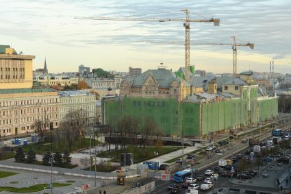 Москва.  Лубянский проезд и Политехнический музей.