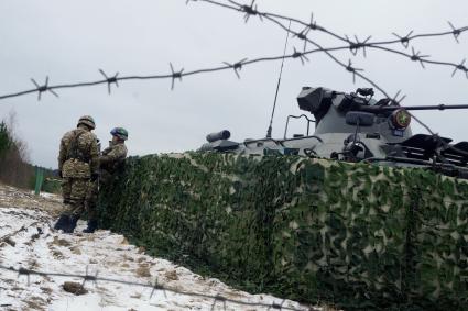 Екатеринбург. Свердловский полигон. Военнослужащие армии государств-членов ОДКБ (Организация Договора о коллективной безопасности) во время совместных учений миротворческих сил \'Нерушимое братство – 2018\'