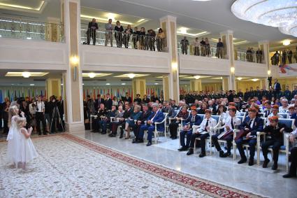 Москва. Награждение детей и подростков, проявивших мужество в экстримальных ситуациях и спасших человеческие жизни, в Совфеде РФ.