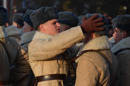 Москва. Участники марша, посвященного 77-й годовщине военного парада 1941 года, на Красной площади.