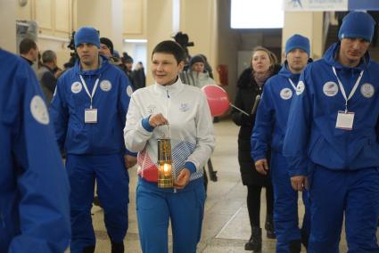 Екатеринбург. Заместитель генерального директора исполнительной дирекции XXIX Всемирной зимней универсиады Стелла Алексеева во время торжественной встречи огня в Екатеринбурге